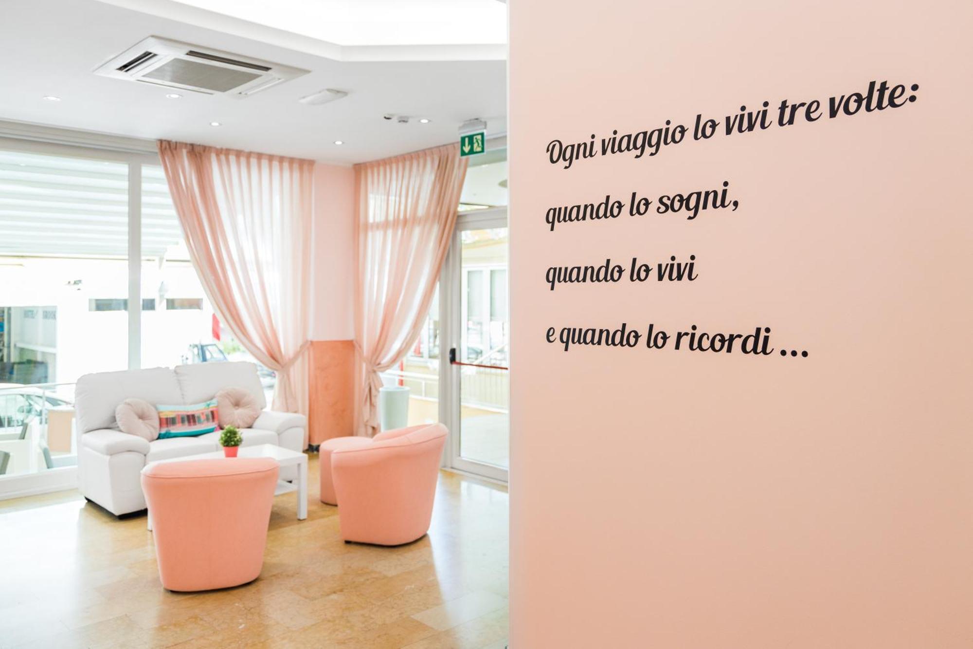 Viva Beach Hotel Rimini Luaran gambar