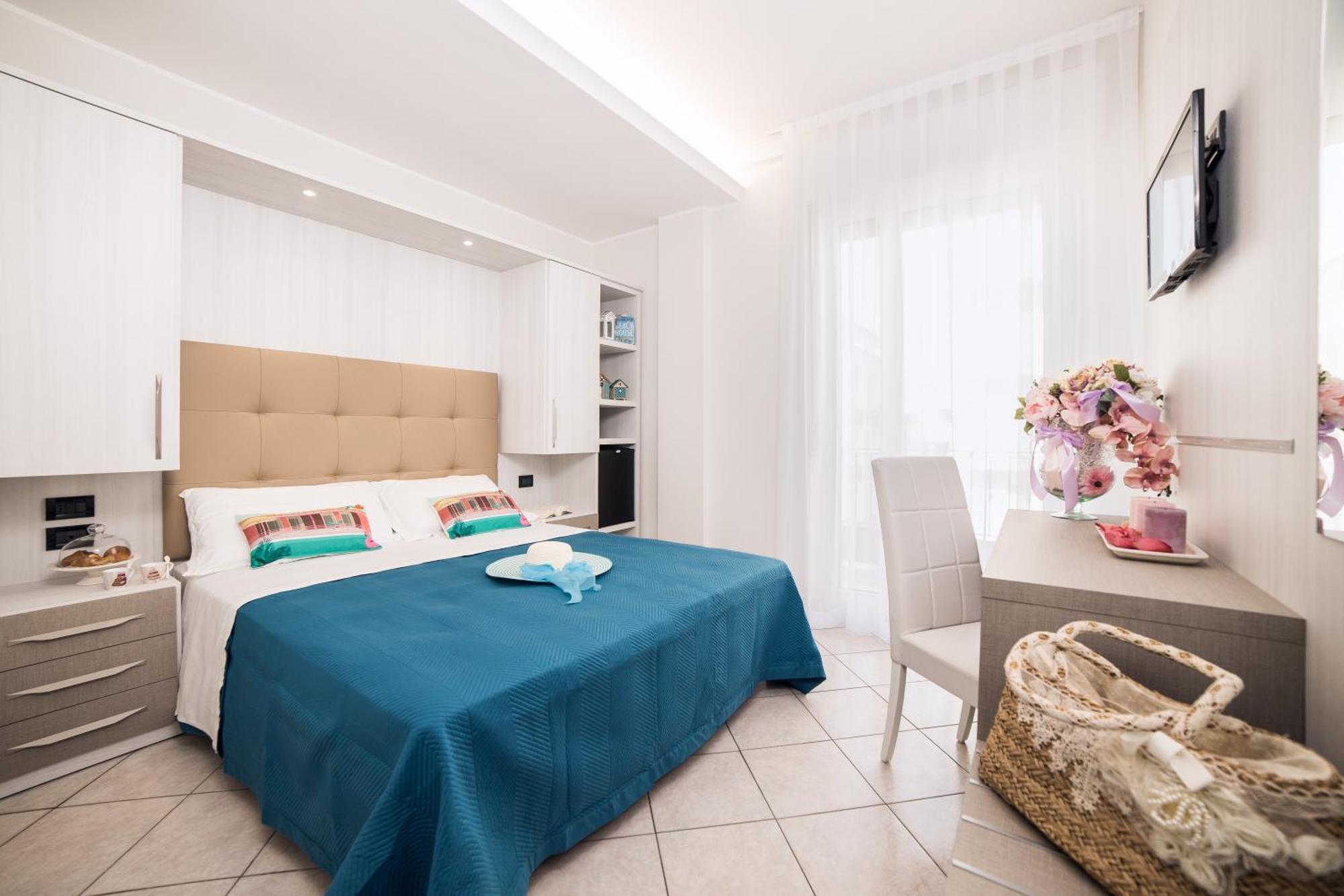Viva Beach Hotel Rimini Luaran gambar